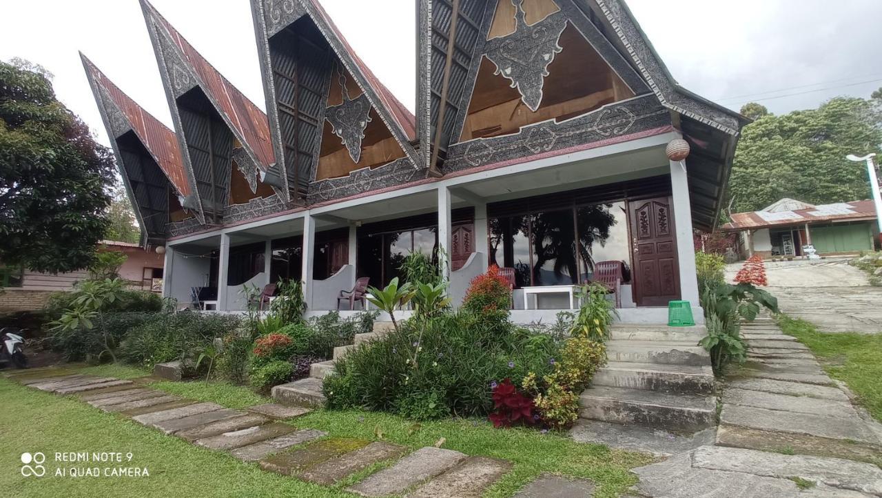 Leokap Homestay Tuk Tuk Ngoại thất bức ảnh
