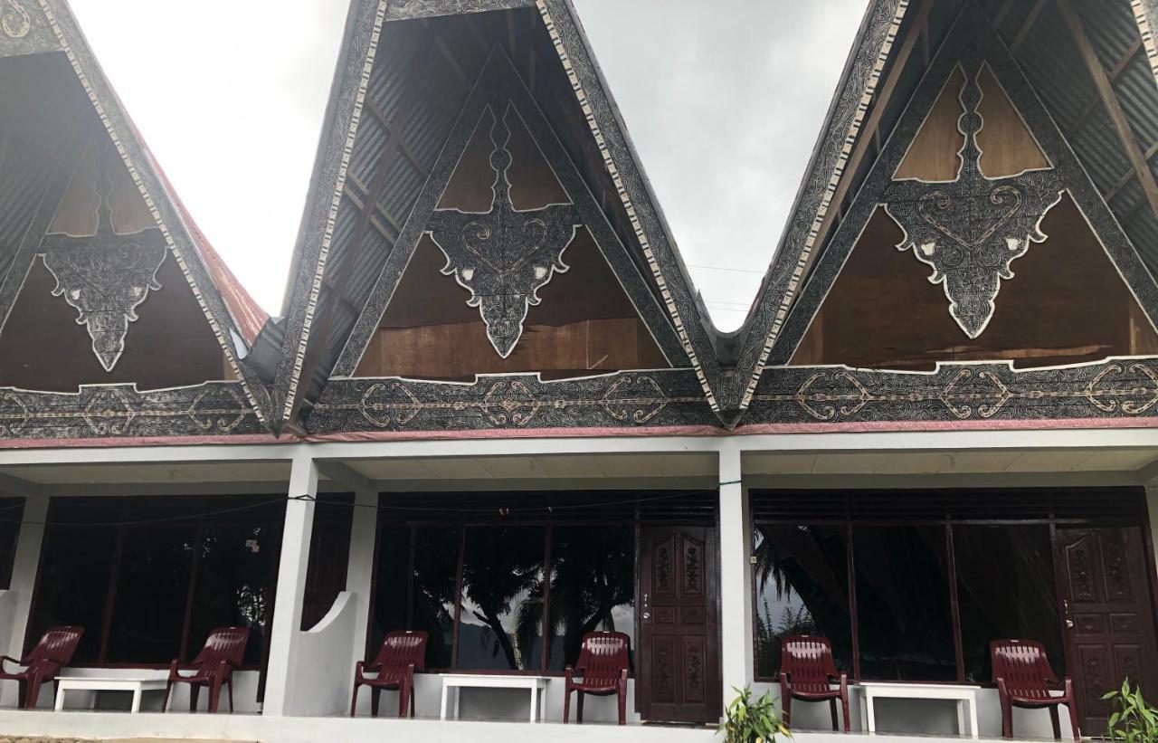 Leokap Homestay Tuk Tuk Ngoại thất bức ảnh